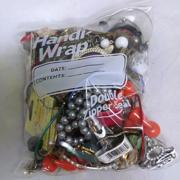 Mixed Jewelry Craft Lot - Picture 2 of 2